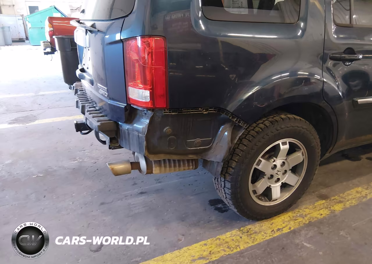 2010 Honda Pilot Touring VIN:5FNYF4H96AB012684 - 6