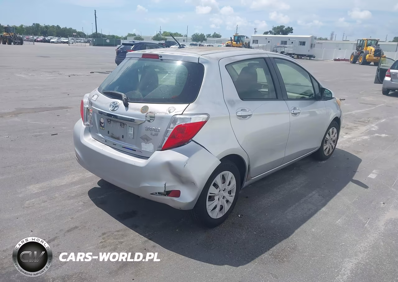 2014 Toyota Yaris Le (Tmc-Cbu Plant) VIN:JTDKTUD32ED579018 - 4