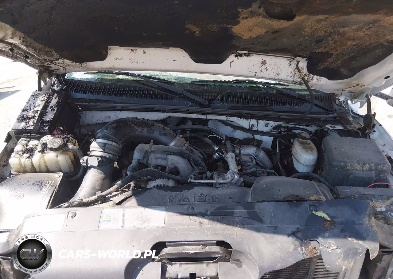 2005 Chevrolet Silverado 2500Hd Work Truck VIN:1GCHK24285E176809 - 10