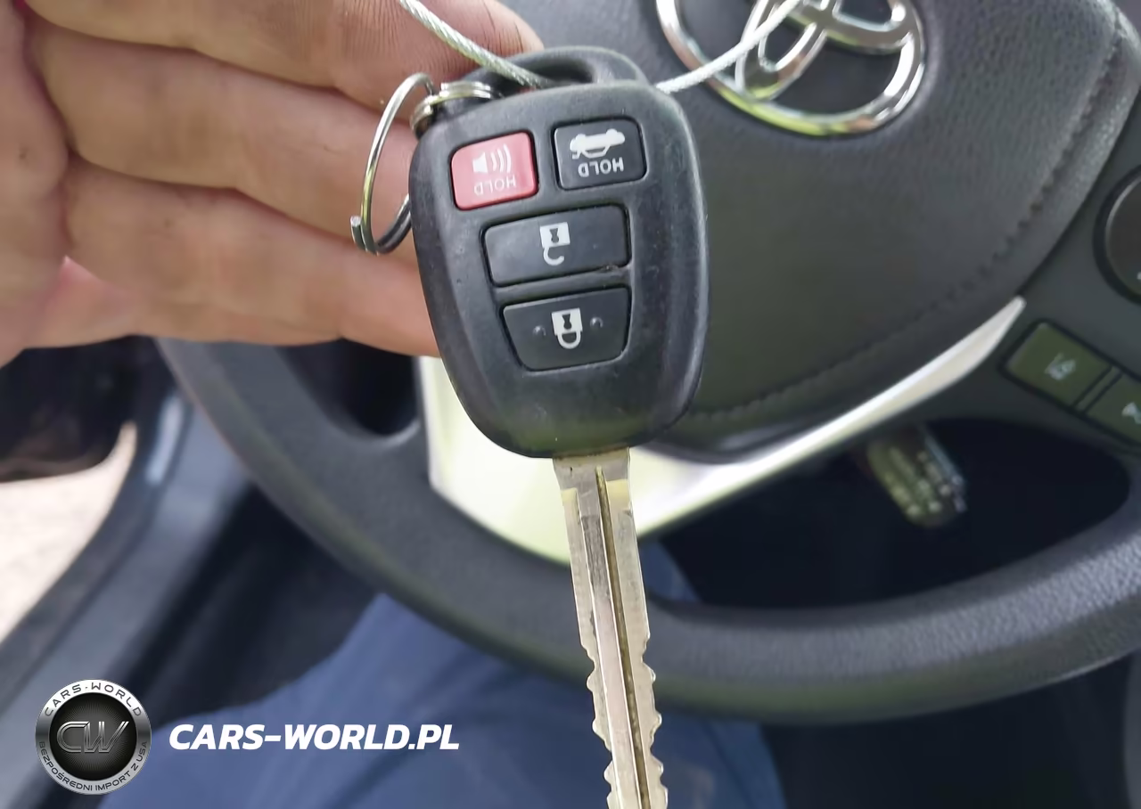 2019 Toyota Corolla Le VIN:2T1BURHE3KC199541 - 11