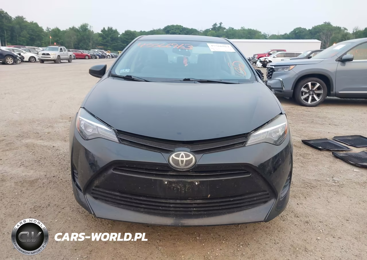 2019 Toyota Corolla Le VIN:2T1BURHE3KC199541 - 12