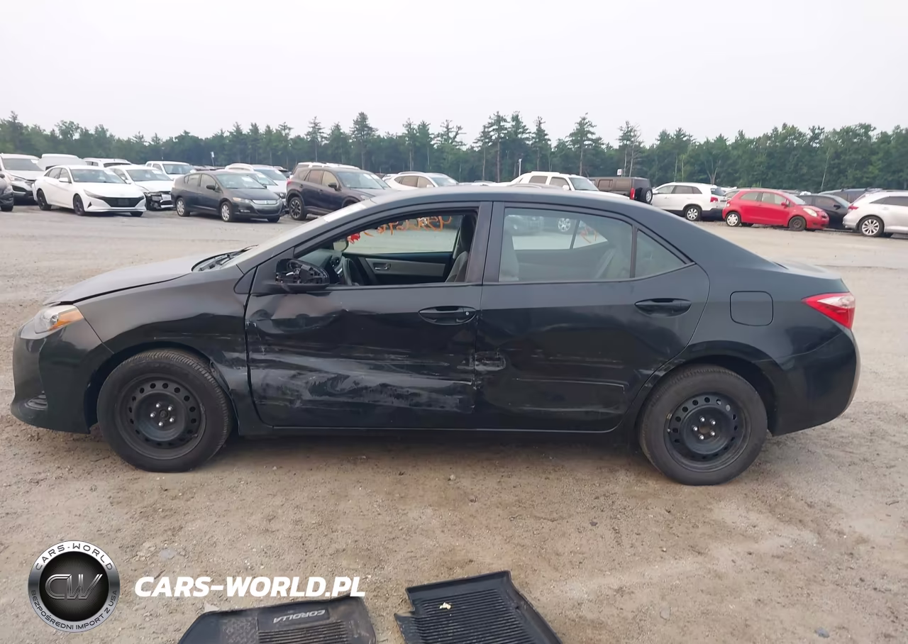 2019 Toyota Corolla Le VIN:2T1BURHE3KC199541 - 14