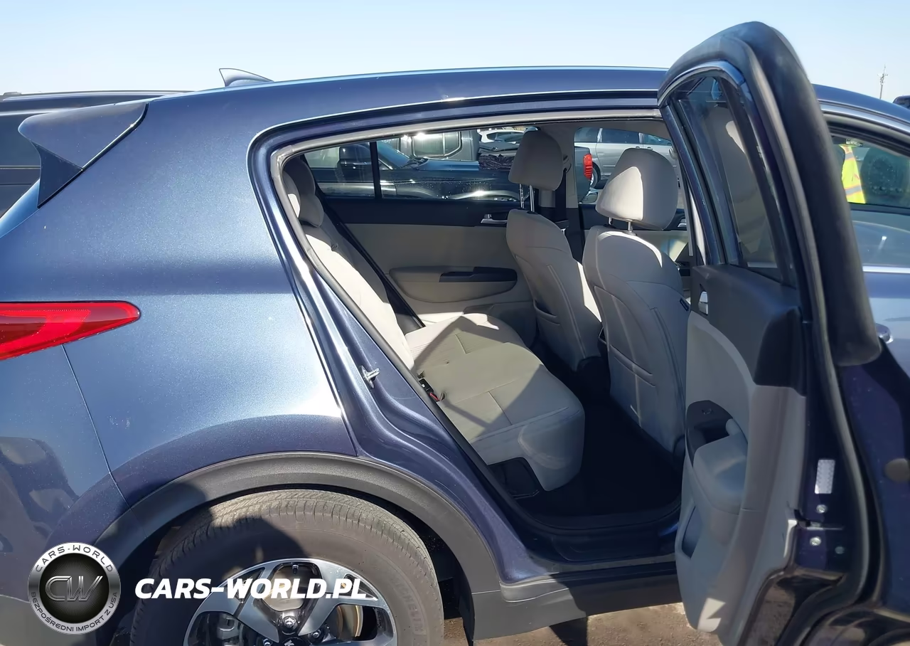 2020 Kia Sportage Lx VIN:KNDPM3AC3L7795439 - 8