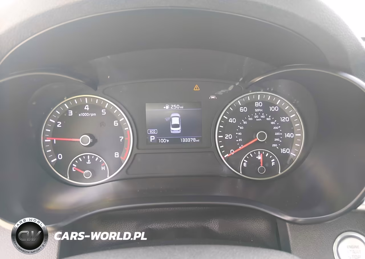 2019 Kia Optima S VIN:5XXGT4L3XKG280188 - 7