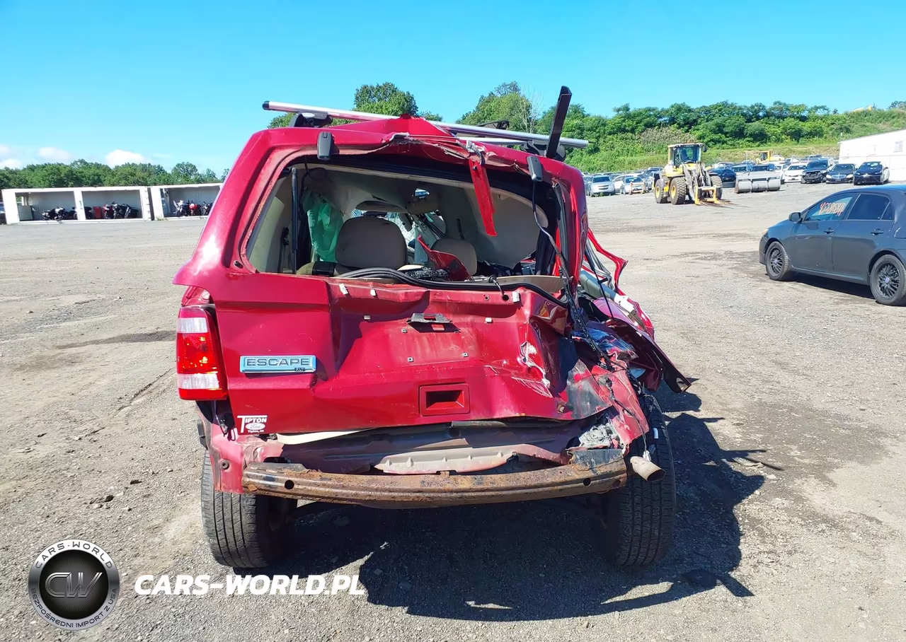 2011 Ford Escape Xlt VIN:1FMCU9D76BKA69825 - 16