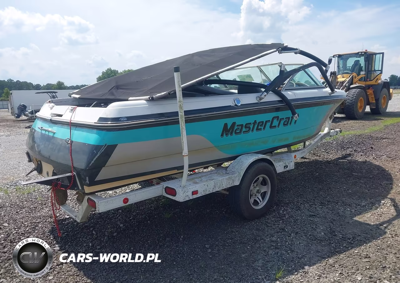 2000 Master Craft Boat & Trailer VIN:MBCA2JC1A000 - 2
