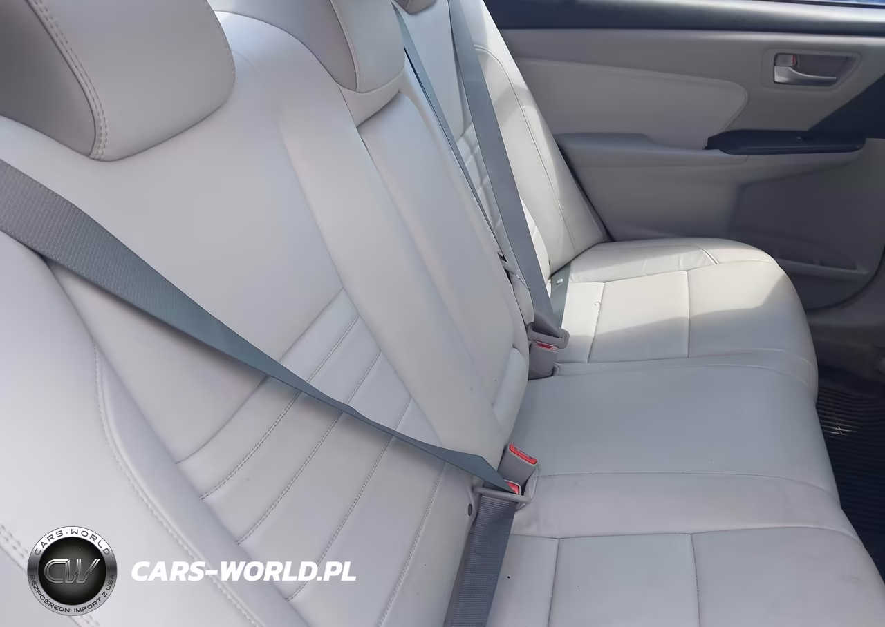 2017 Toyota Camry Xle VIN:4T1BF1FK6HU750685 - 8