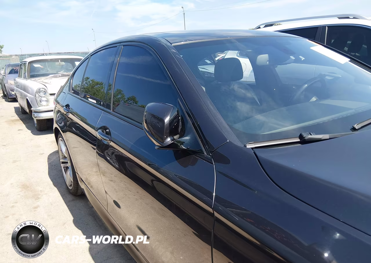 2013 BMW 535I xDrive VIN:WBAFU7C57DDU68432 - 13