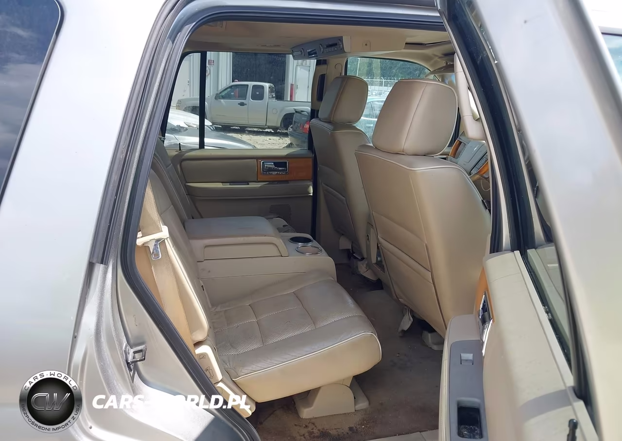 2008 Lincoln Navigator VIN:5LMFU27558LJ22559 - 8