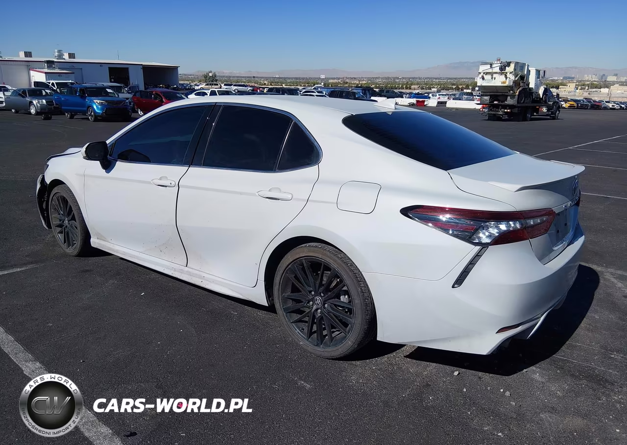 2024 Toyota Camry Xse VIN:4T1K61AK8RU189849 - 3