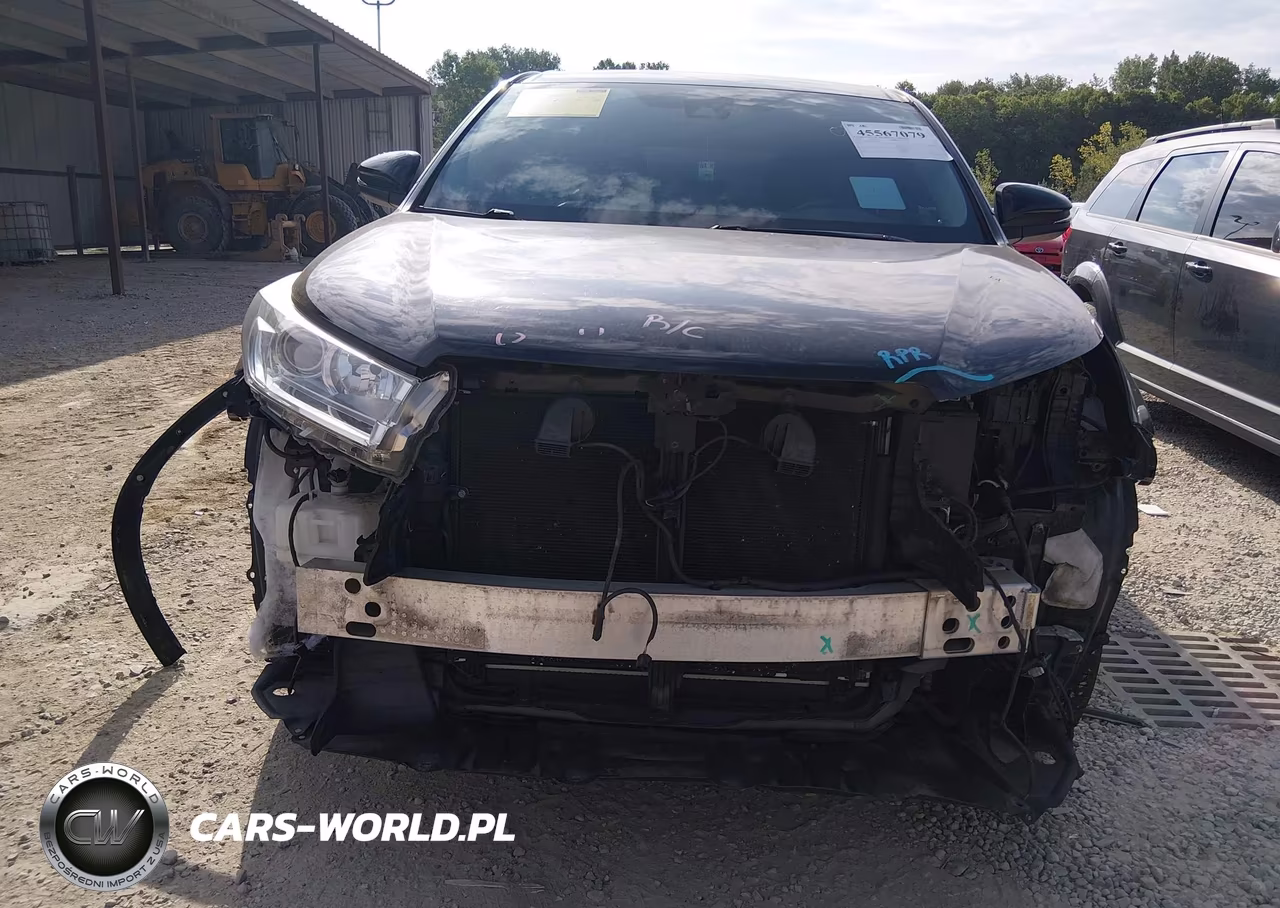 2018 Toyota Highlander Le Plus VIN:5TDBZRFH1JS807576 - 6