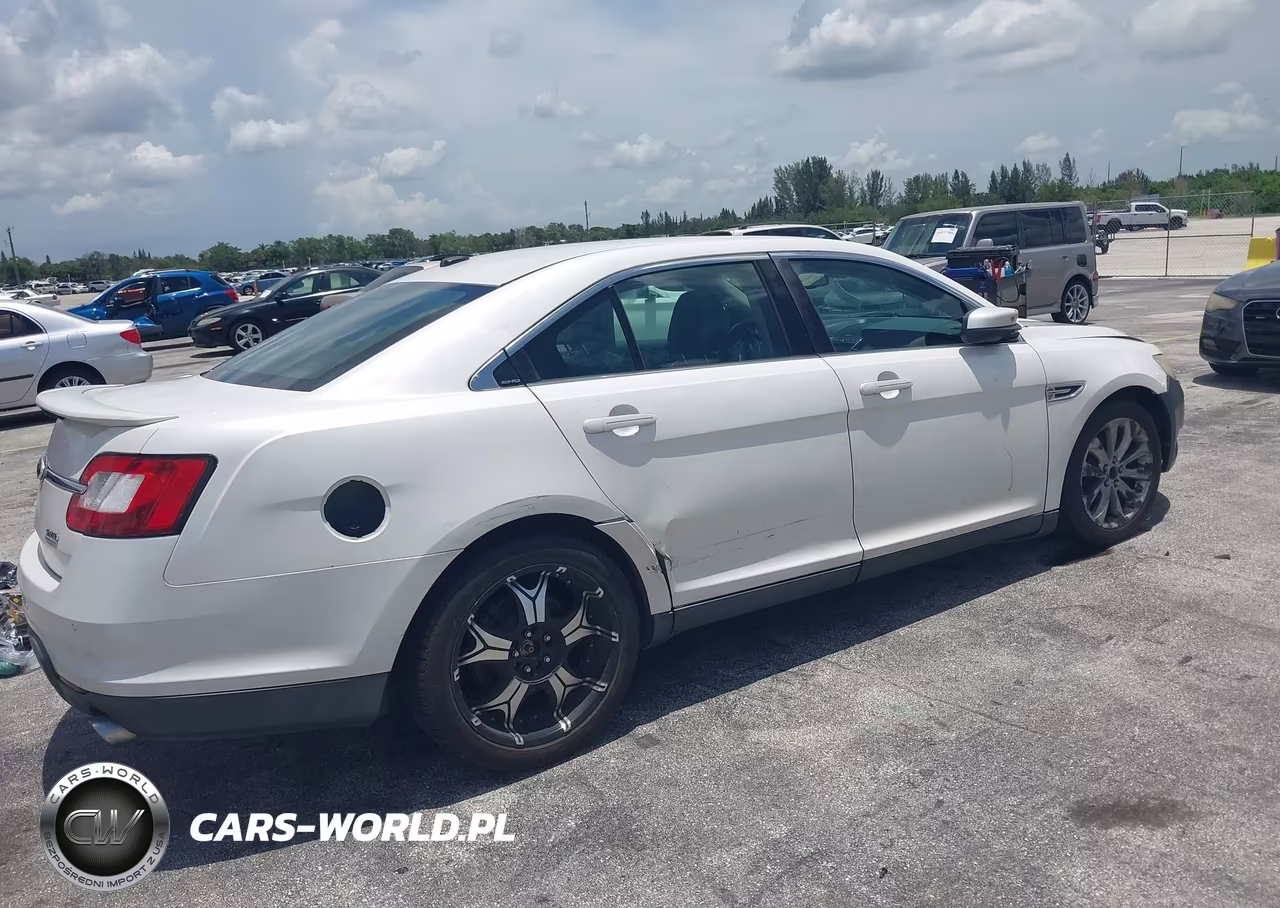 2012 Ford Taurus Sho VIN:1FAHP2KT8CG142227 - 4
