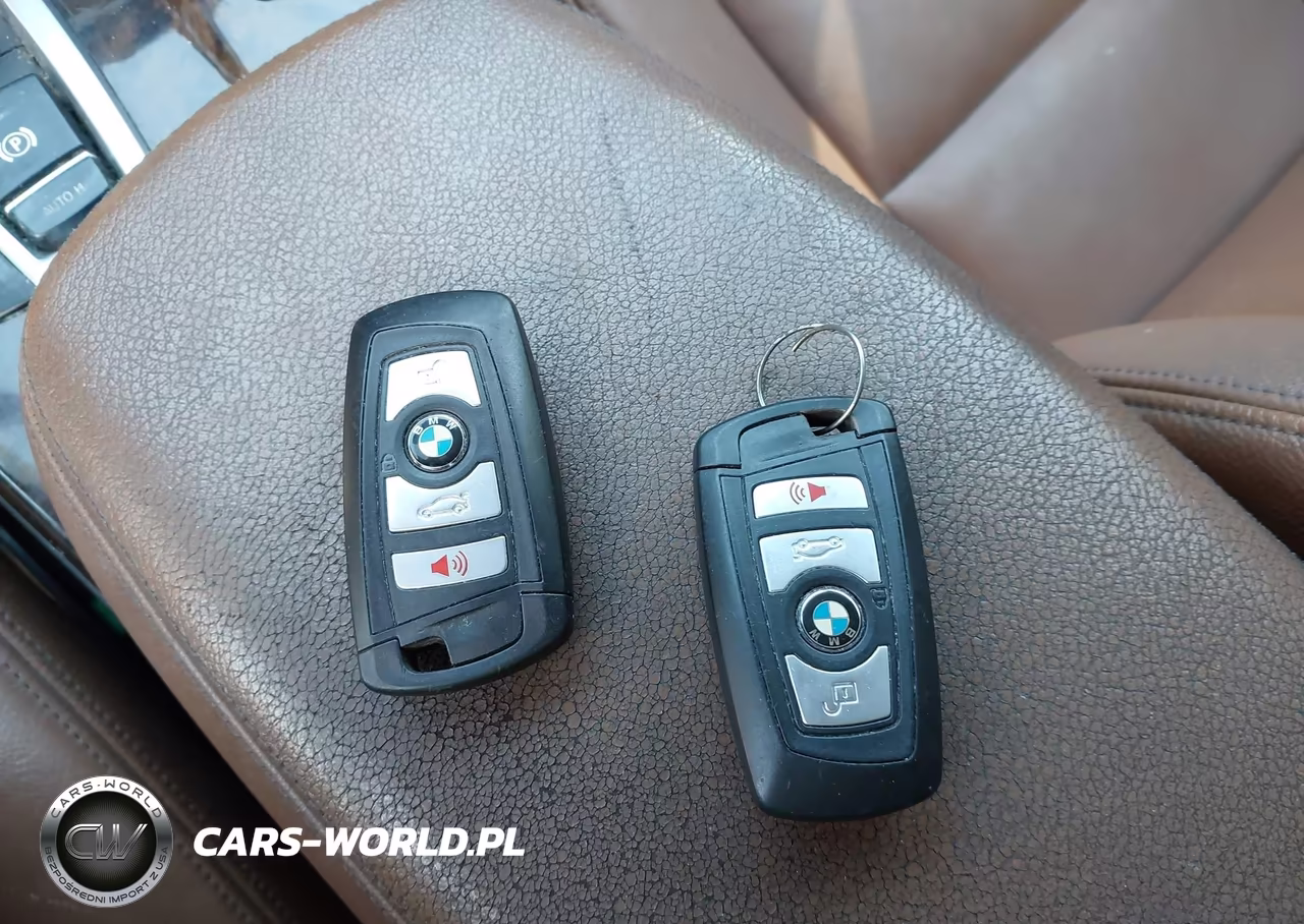2015 BMW X3 xDrive28I VIN:5UXWX9C50F0D49896 - 11