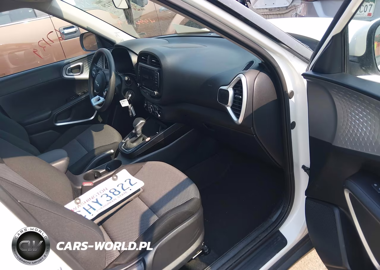 2023 Kia Soul Lx VIN:KNDJ23AU2P7888950 - 5