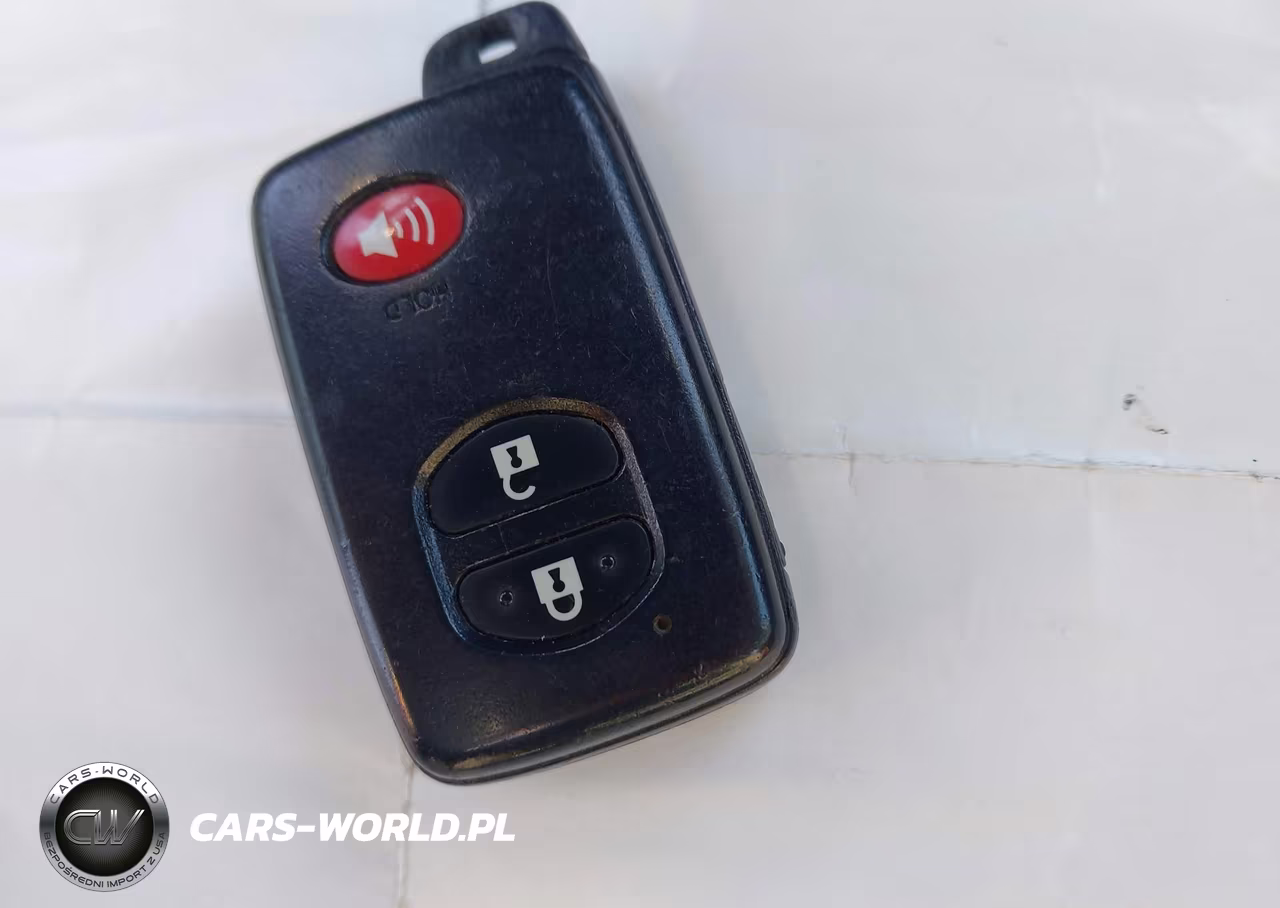 2014 Toyota Prius Three VIN:JTDKN3DU9E0388698 - 11