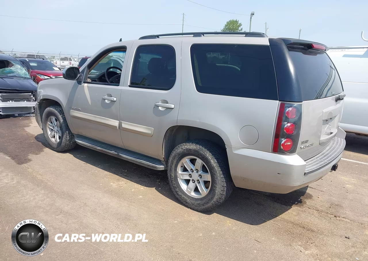 2008 GMC Yukon Sle VIN:1GKFC13058R242894 - 3