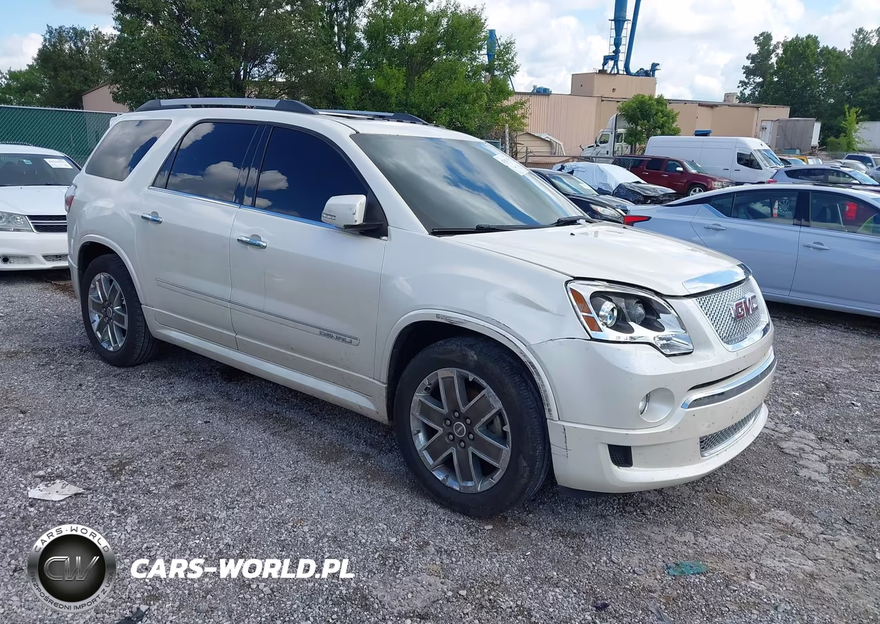 2011 GMC Acadia Denali – zdjęcie 1 z 15