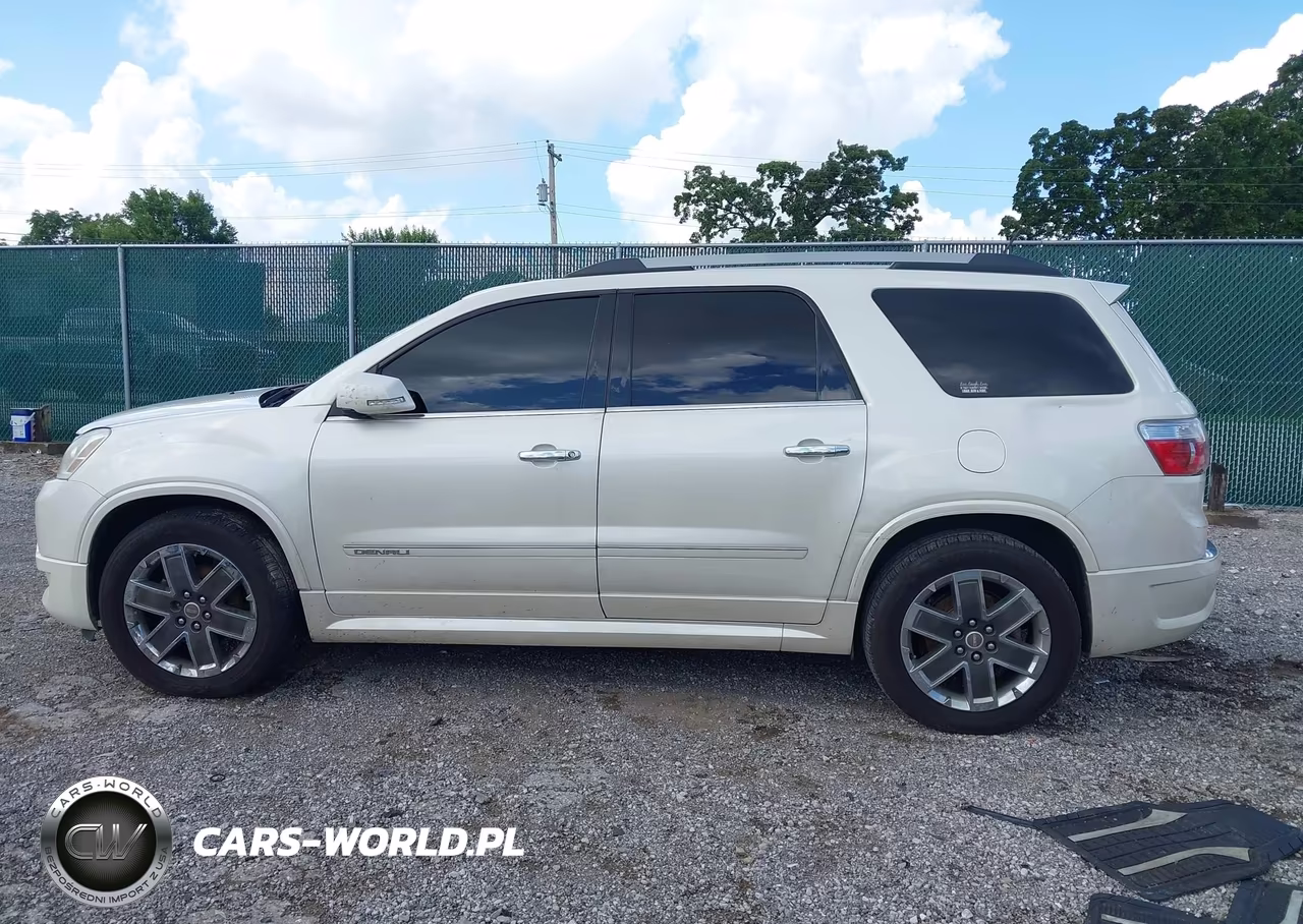 2011 GMC Acadia Denali VIN:1GKKRTED2BJ368130 - 13