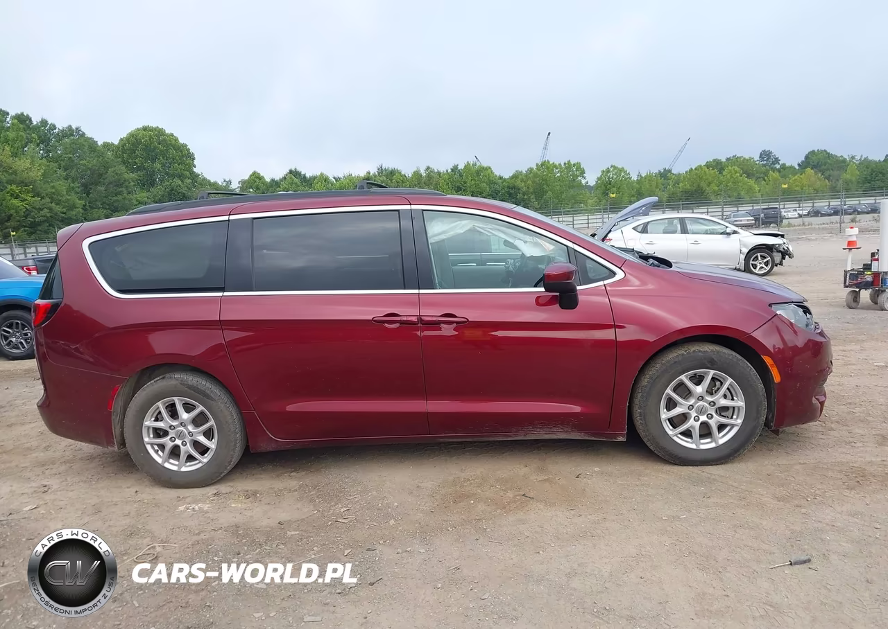 2021 Chrysler Voyager Lxi VIN:2C4RC1DG2MR532714 - 13