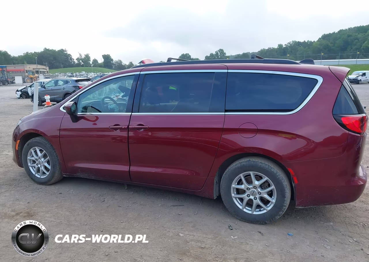 2021 Chrysler Voyager Lxi VIN:2C4RC1DG2MR532714 - 14