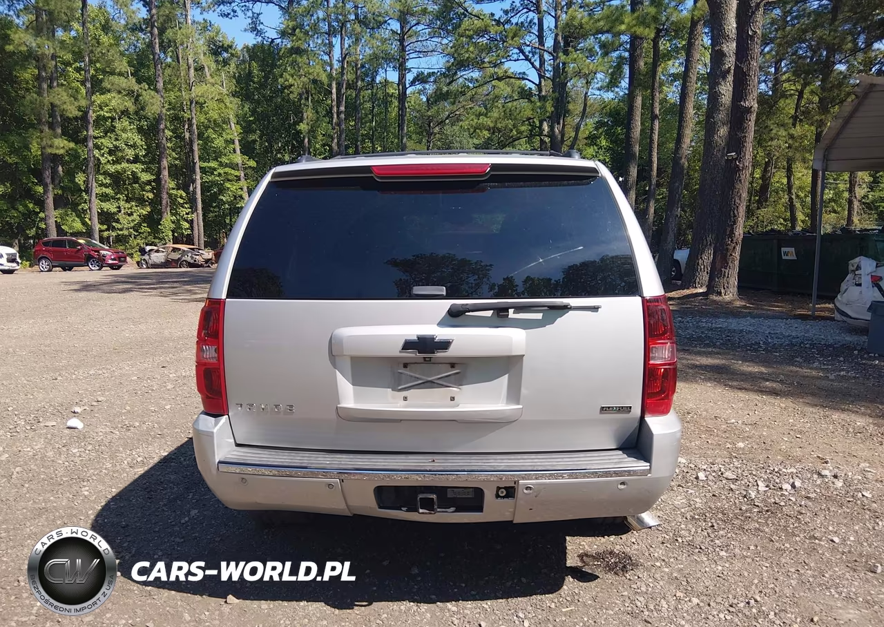 2010 Chevrolet Tahoe Ltz VIN:1GNUCCE04AR168313 - 15