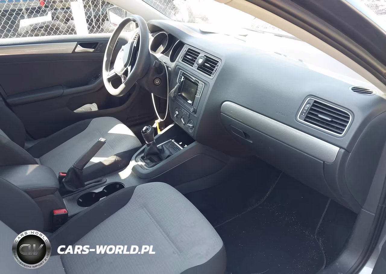 2017 Volkswagen Jetta 1.4T S VIN:3VW167AJ1HM318945 - 5
