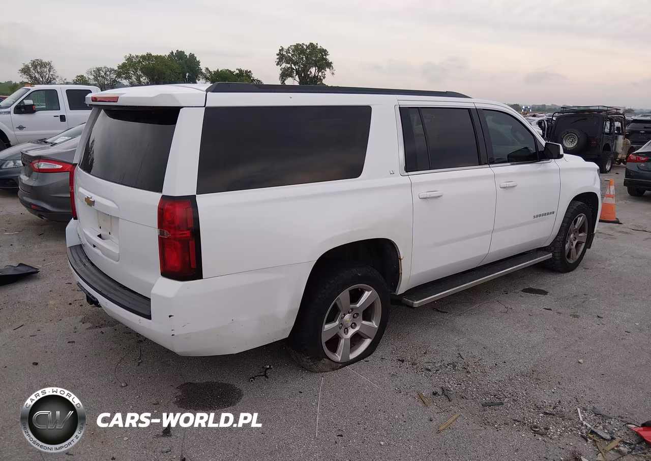 2015 Chevrolet Suburban Lt VIN:1GNSKJKC6FR298324 - 4