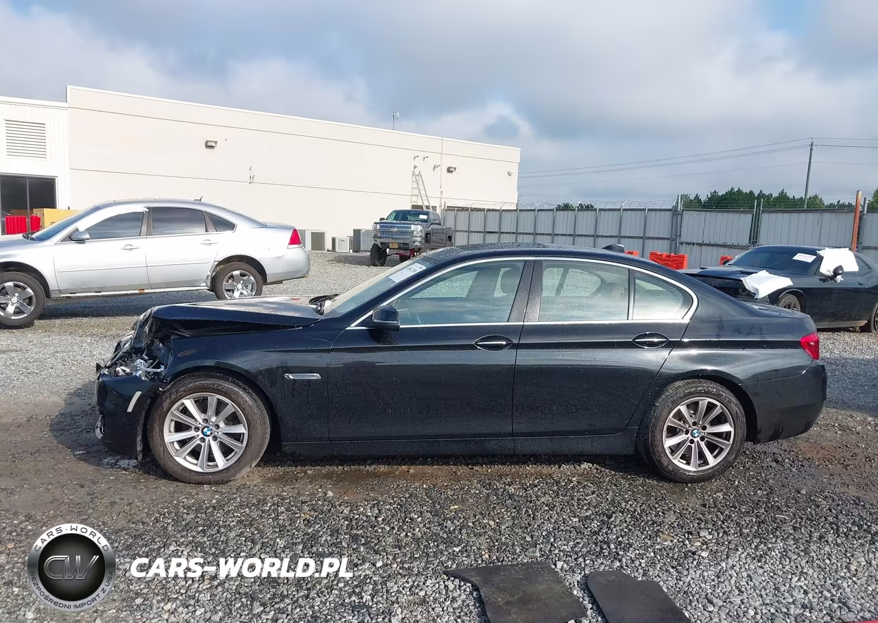 2016 BMW 528I xDrive VIN:WBA5A7C51GG151933 - 14