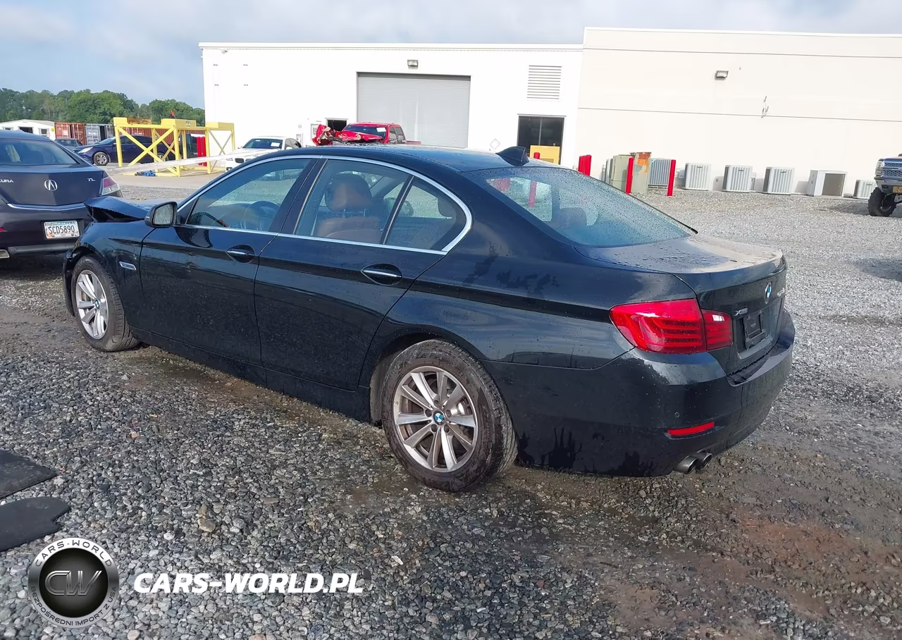 2016 BMW 528I xDrive VIN:WBA5A7C51GG151933 - 3