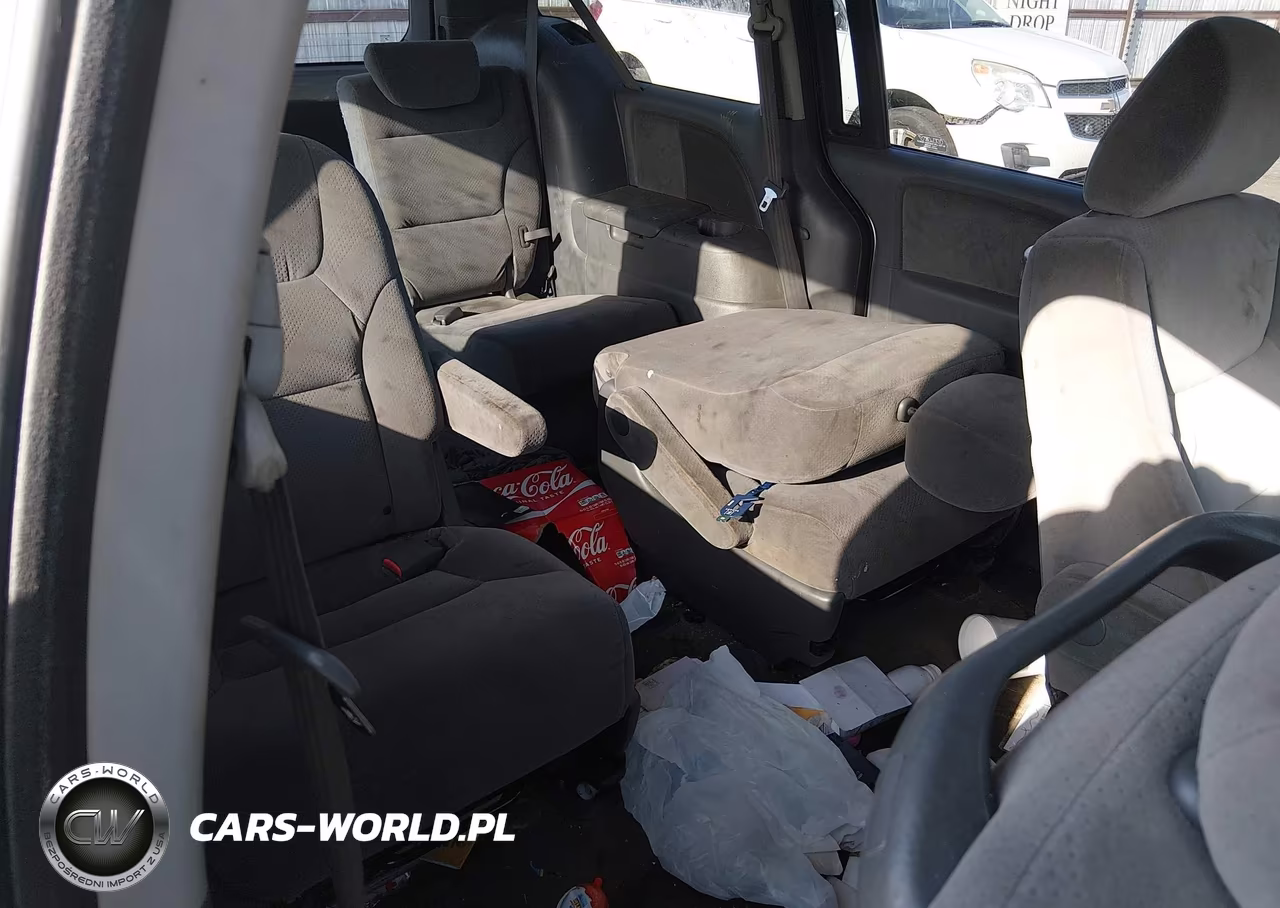 2005 Honda Odyssey Lx VIN:5FNRL38225B057461 - 8