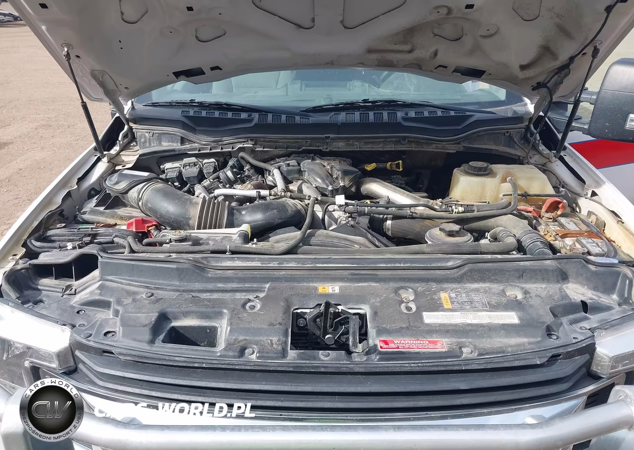 2019 Ford F-350 Chassis Xl-Xlt VIN:1FDRF3HT8KEF61361 - 10
