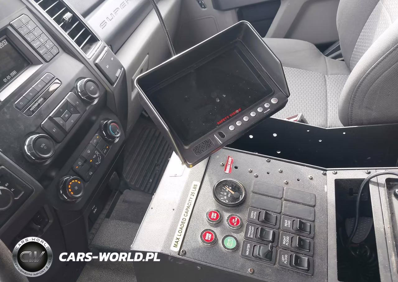 2019 Ford F-350 Chassis Xl-Xlt VIN:1FDRF3HT8KEF61361 - 13