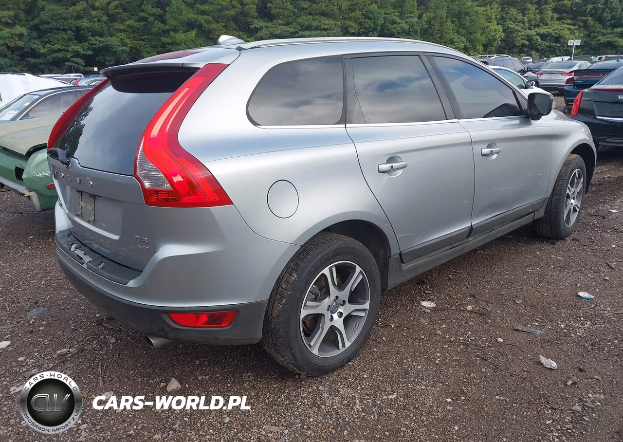 2012 Volvo Xc60 T6-T6 Platinum-T6 Premier Plus-T6 R-Design-T6 R-Design Platinum-T6 R-Design Premier Plus VIN:YV4902DZ9C2317356 - 4