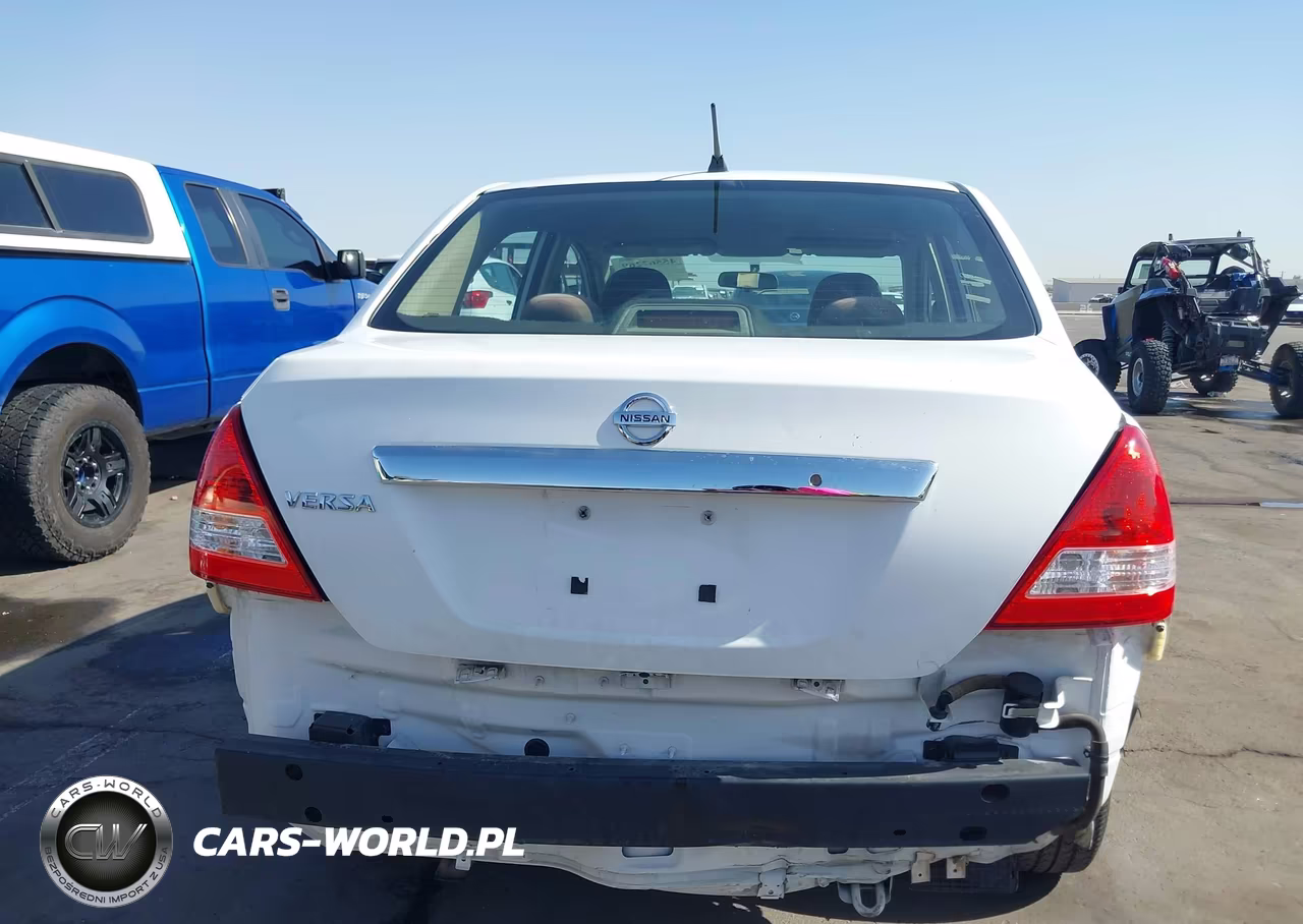 2011 Nissan Versa 1.8S VIN:3N1BC1AP4BL449630 - 16