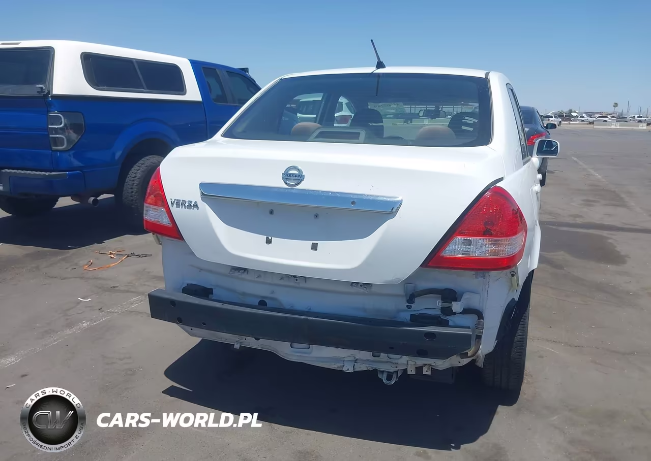 2011 Nissan Versa 1.8S VIN:3N1BC1AP4BL449630 - 6