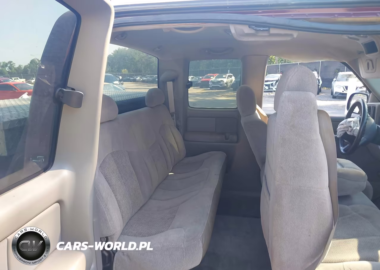 2000 Chevrolet Silverado 1500 Ls VIN:2GCEC19T3Y1127972 - 8