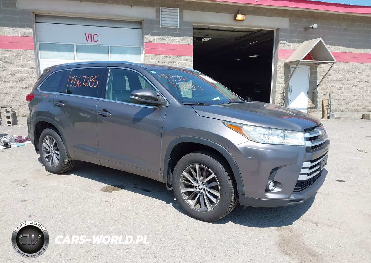 2018 Toyota Highlander Xle – zdjęcie 1 z 11