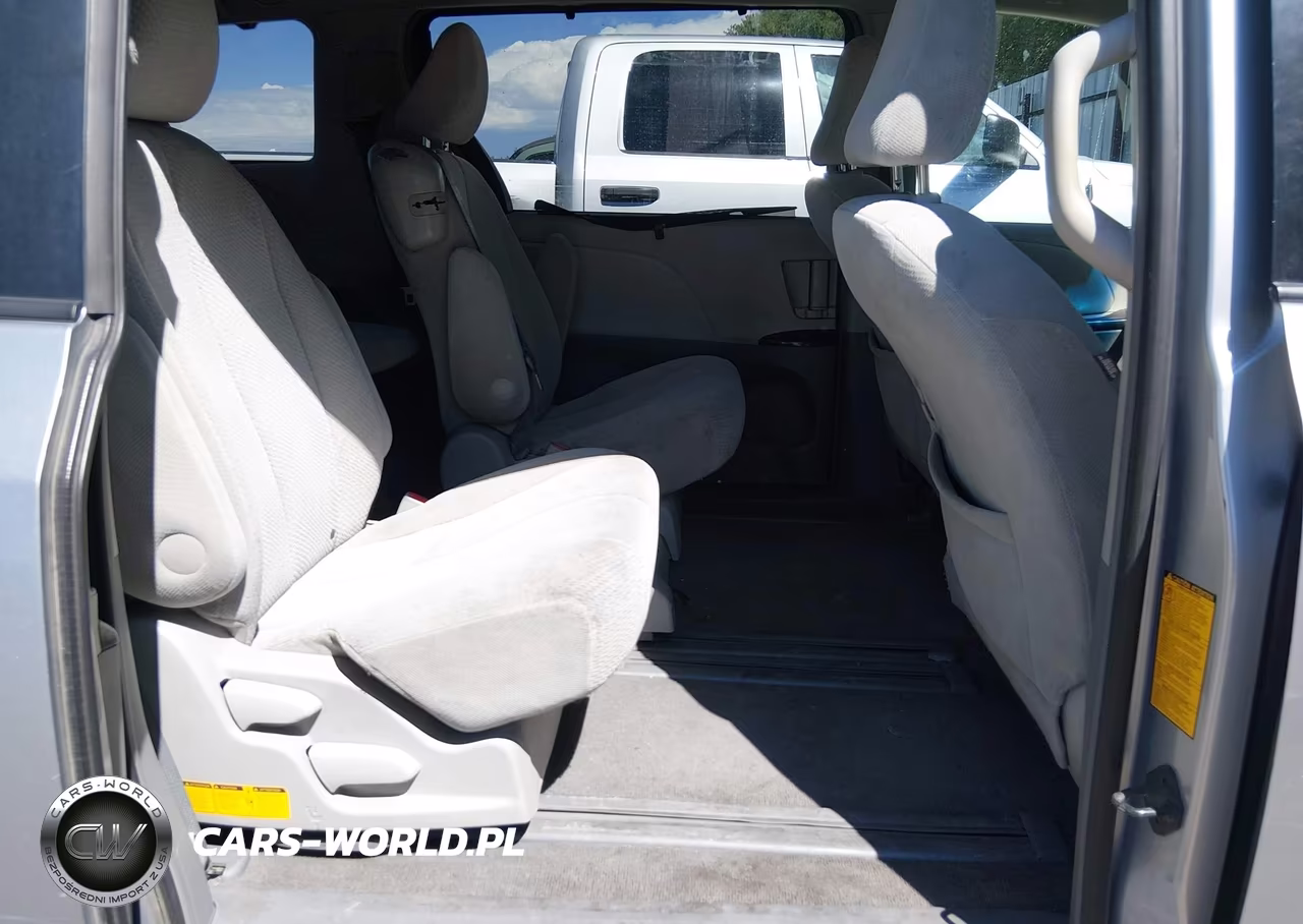 2011 Toyota Sienna Le V6 VIN:5TDKK3DC8BS098672 - 8