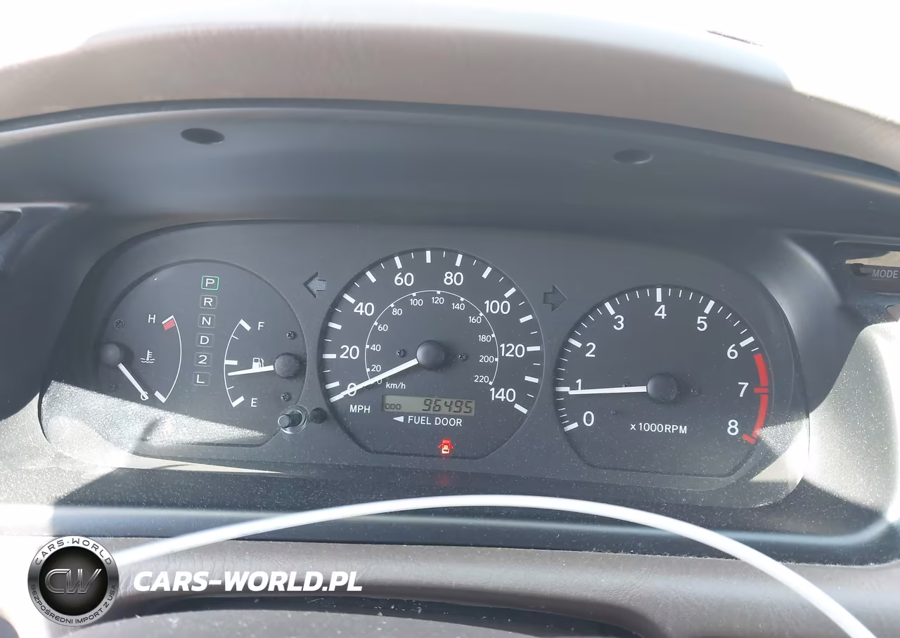2001 Toyota Camry Le VIN:JT2BG22K110603838 - 7