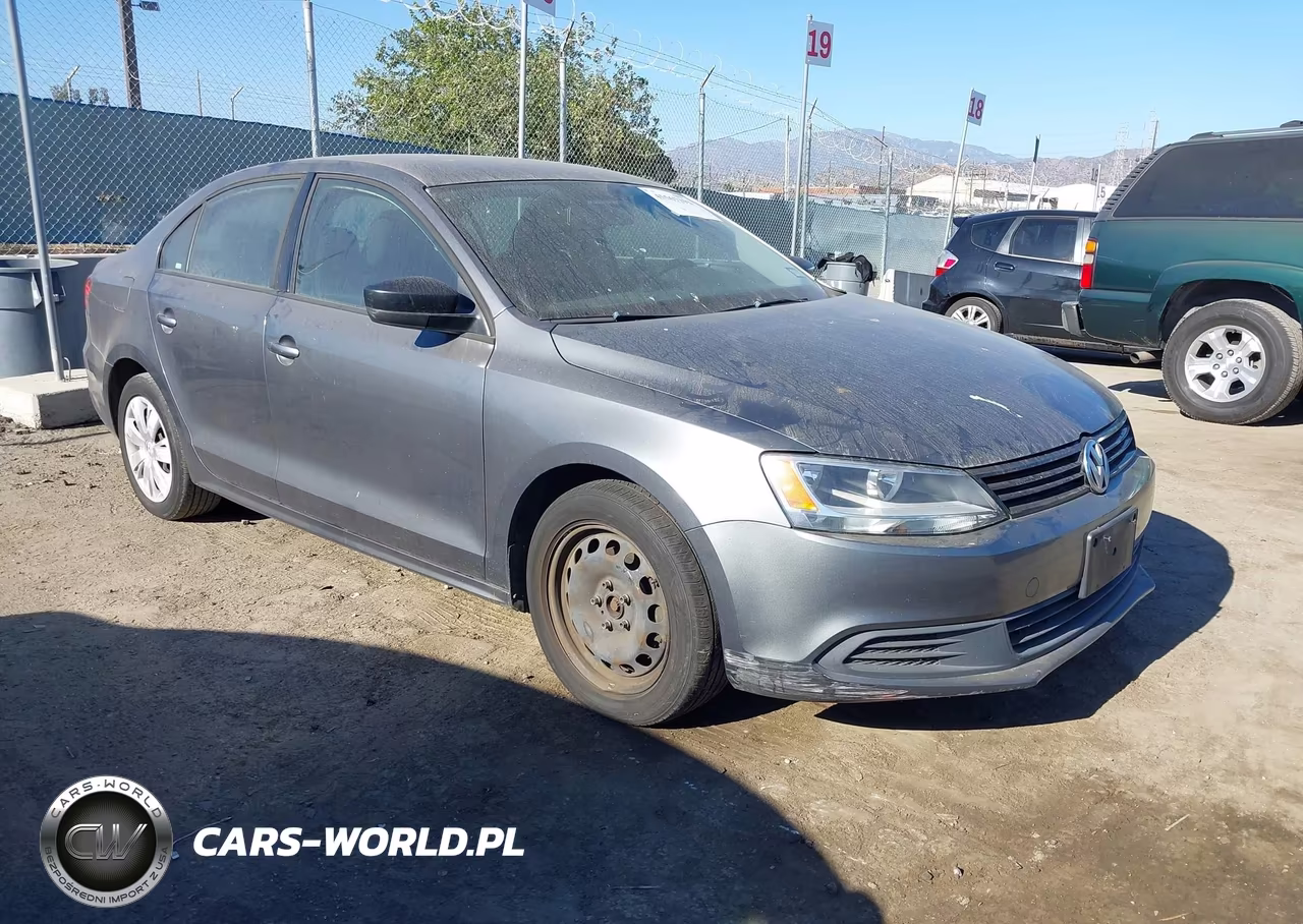 2012 Volkswagen Jetta 2.0L S – zdjęcie 1 z 11