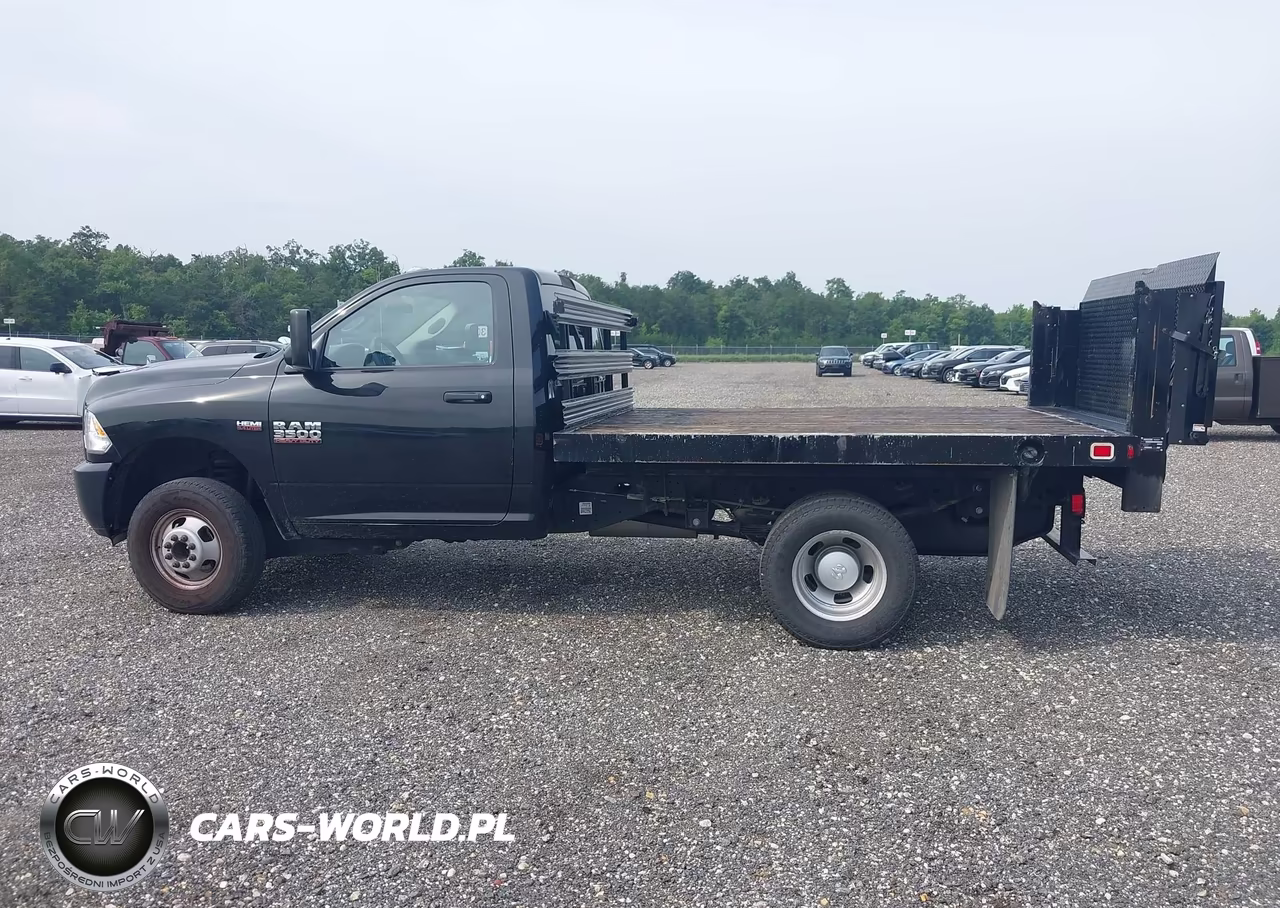 2017 Ram 3500 Chassis Tradesman-Slt VIN:3C7WRTAJ7HG739935 - 16