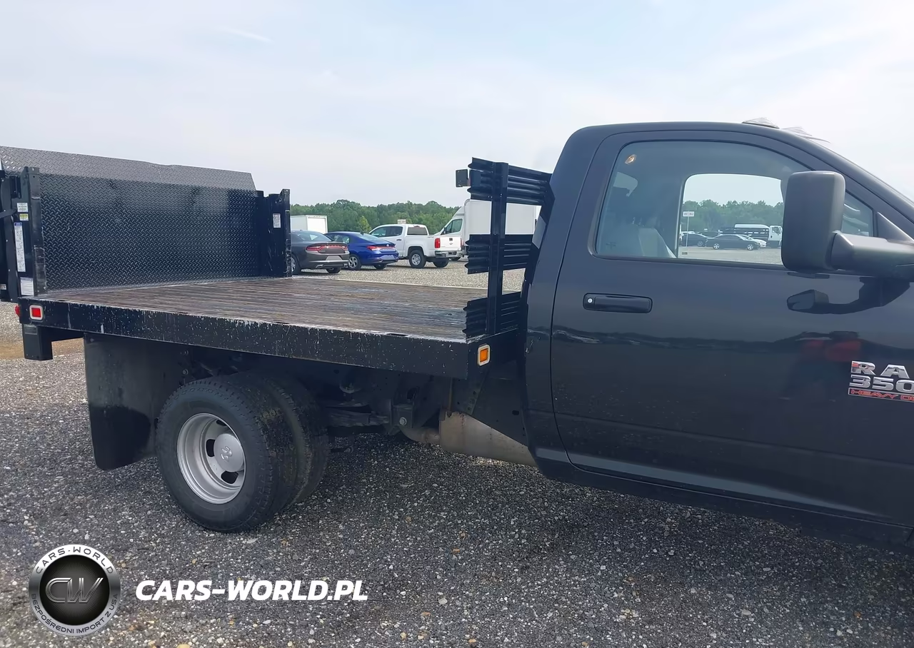 2017 Ram 3500 Chassis Tradesman-Slt VIN:3C7WRTAJ7HG739935 - 8