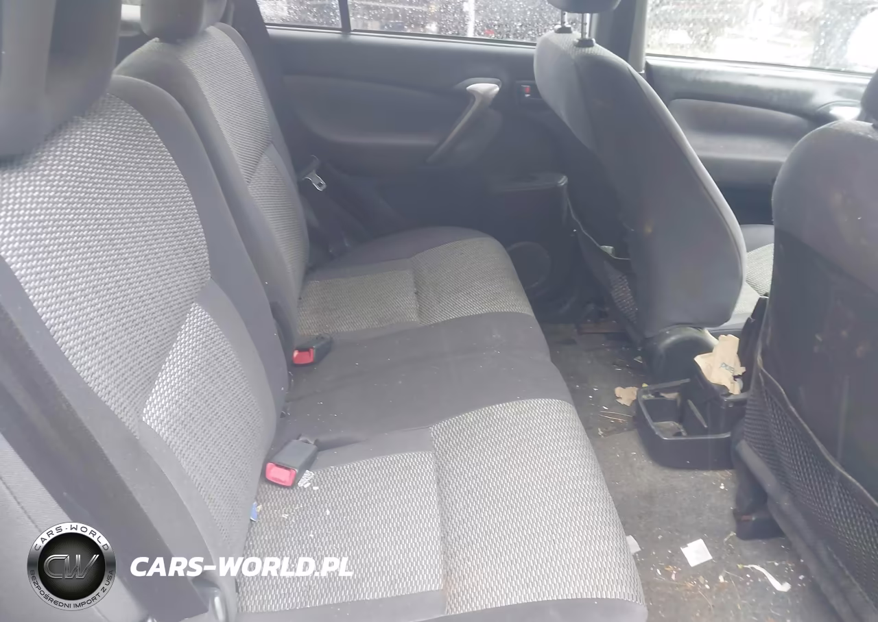 2004 Toyota Rav4 VIN:JTEHD20VX40003908 - 8