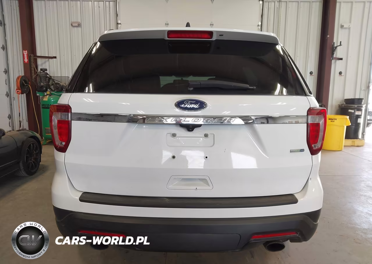 2018 Ford Explorer VIN:1FM5K8BH8JGC45229 - 16