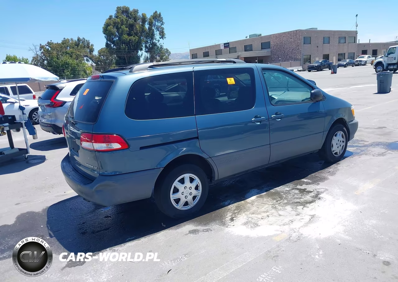 2001 Toyota Sienna Le VIN:4T3ZF13C81U386181 - 4