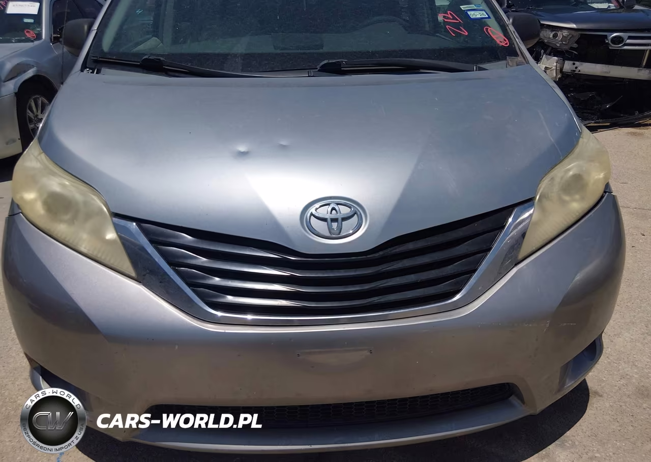 2011 Toyota Sienna Le V6 VIN:5TDKK3DC6BS068666 - 6