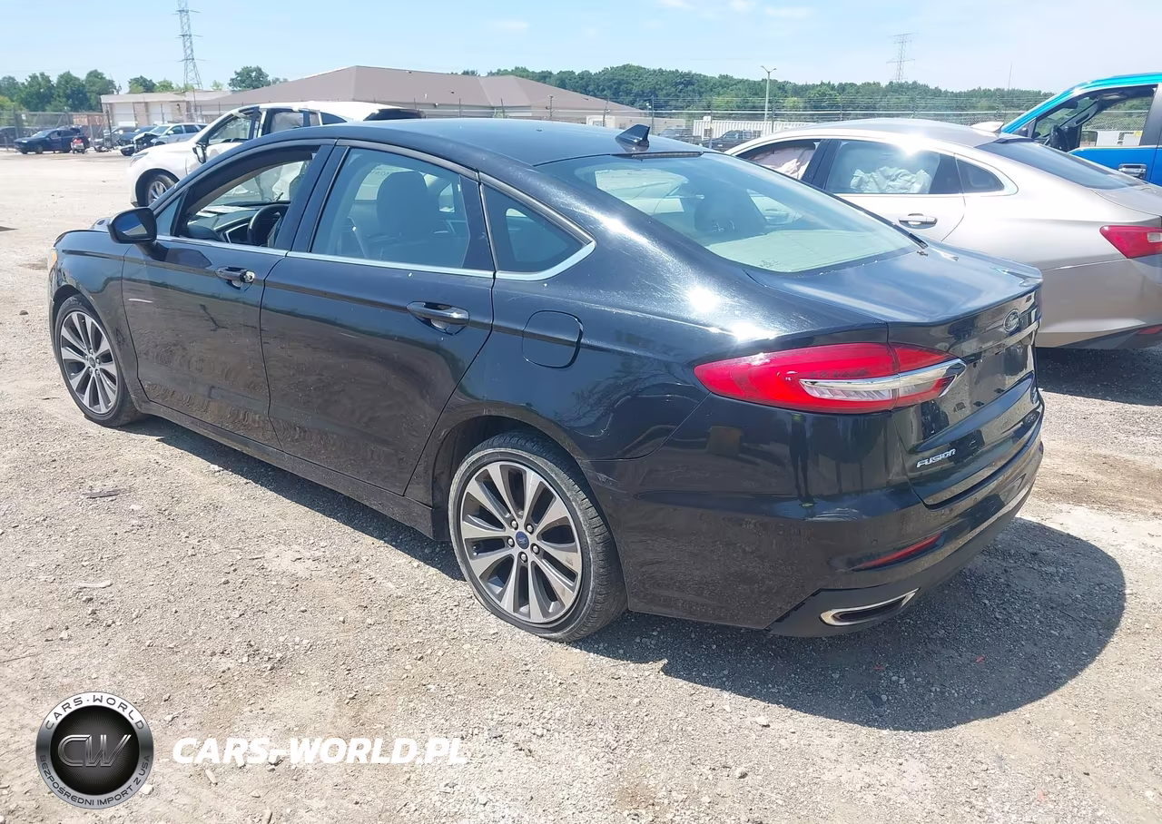 2019 Ford Fusion Se VIN:3FA6P0T94KR264668 - 3