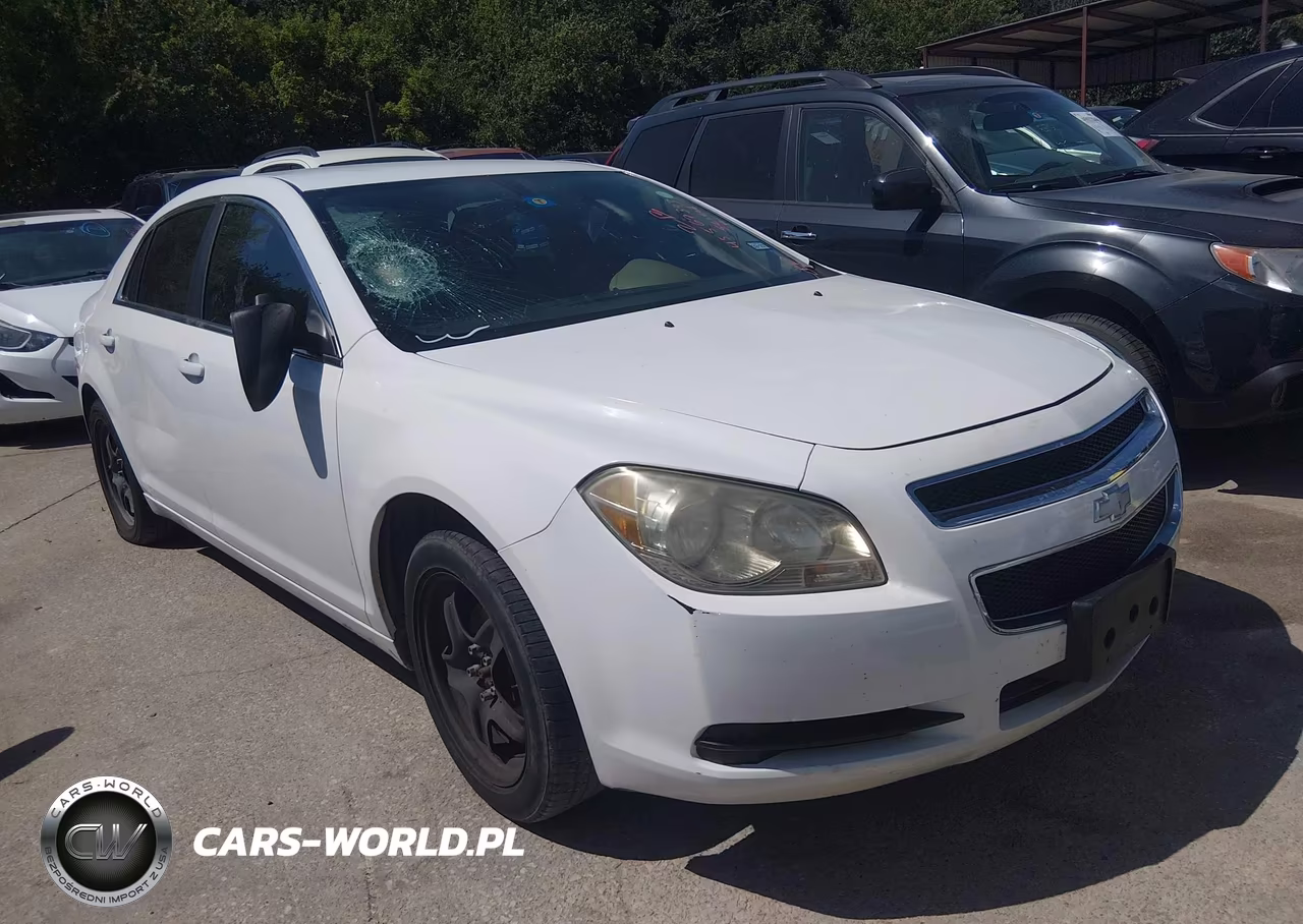 2011 Chevrolet Malibu Ls – zdjęcie 1 z 11