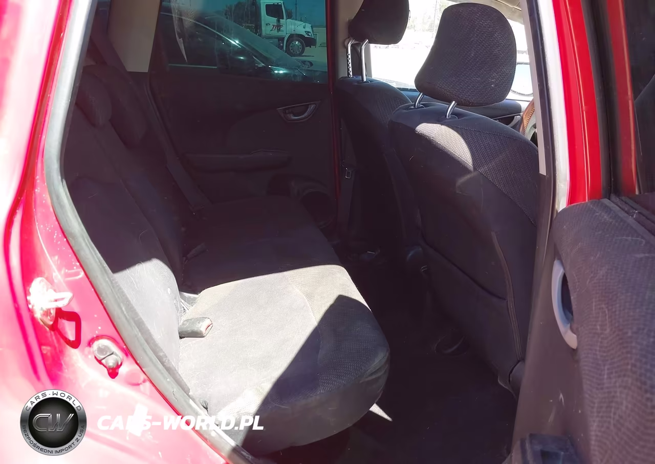2012 Honda Fit Sport VIN:JHMGE8H54CC008487 - 8