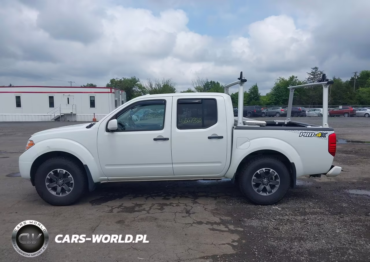 2018 Nissan Frontier Pro-4X VIN:1N6AD0EV3JN754556 - 14